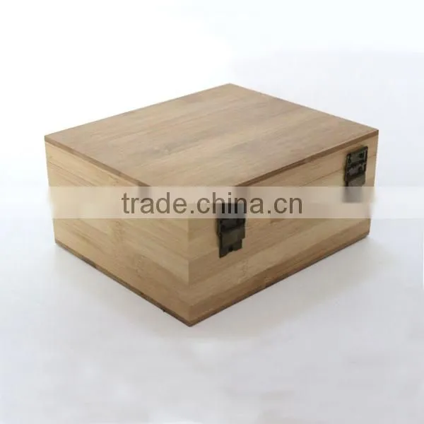New design bamoo gift box ,essential oil storage box fits 30 bottles