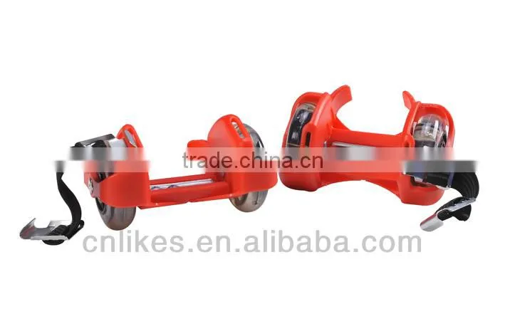 2015 wholesale self-djustable flashing roller PU wheel for kids and adult