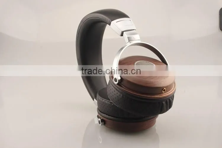 High-End Stylish Wooden Cover Ti Alloy Earphone Bluetooth Wireless Headphones with Ergonomic Design Model HSM3