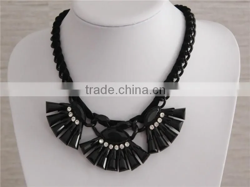 Fashion design arylic necklace, plastic necklace jewelry