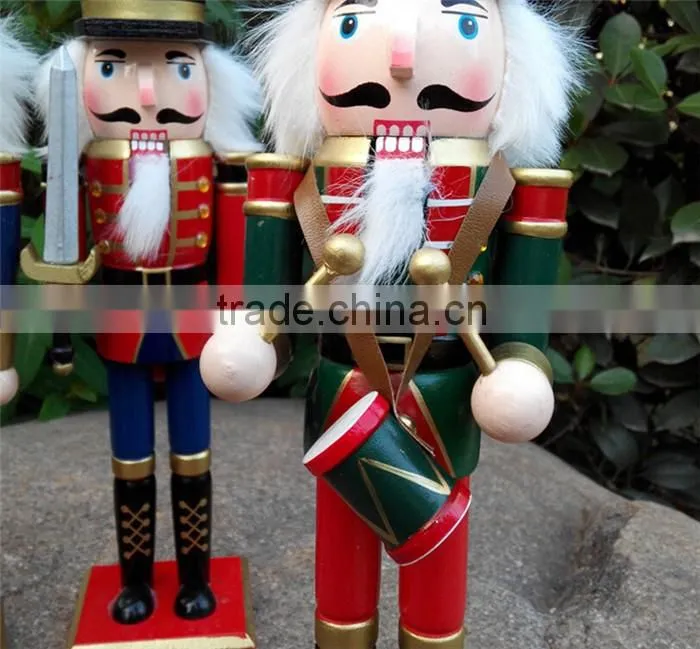 Handmade wooden christmas decoration nutcracker,24cm tall nutcracker soldier