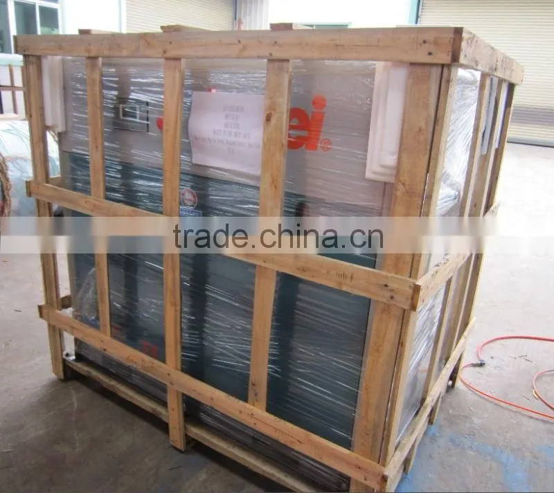 machine manufacturing baby diapers