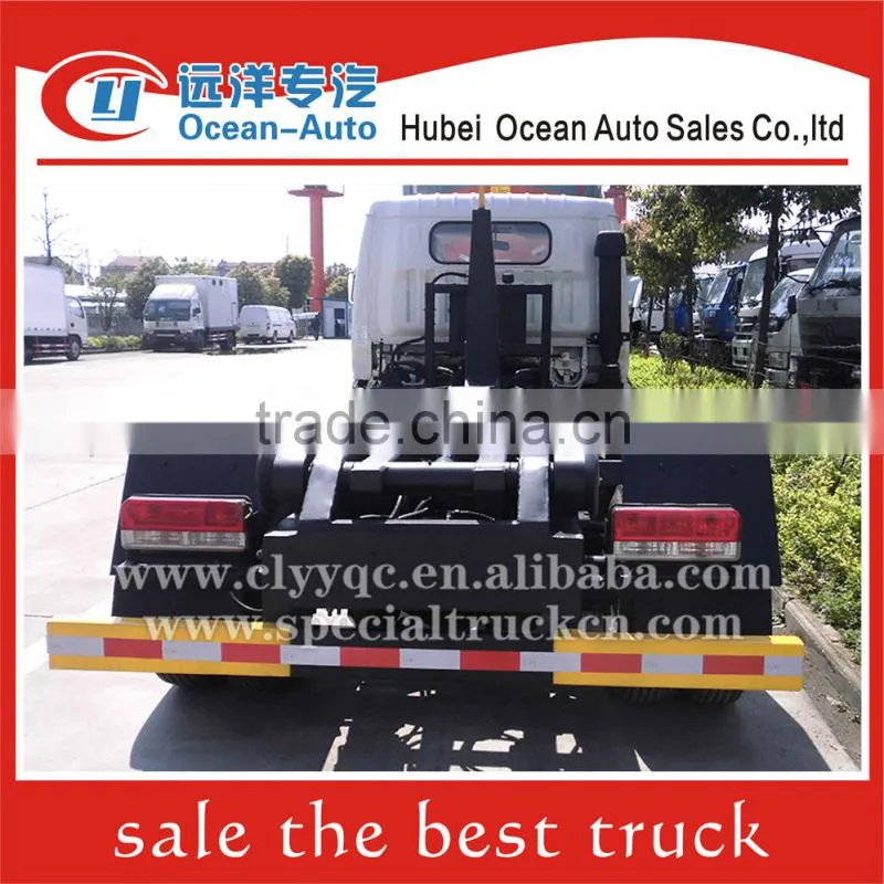 DongFeng 4x2 small pickup truck