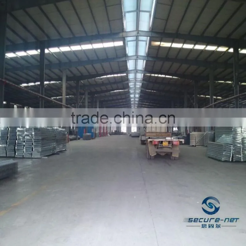 pvc coated garden fencing 3D curved fence factory directing supply