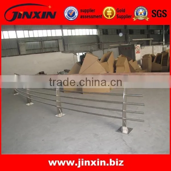 Customized With Novel Arm Upright Stainless Steel Post