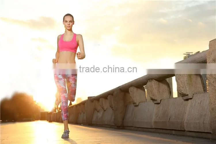 Fashionable cool dry hot sale women yoga sport sexy gym wear fitness bra