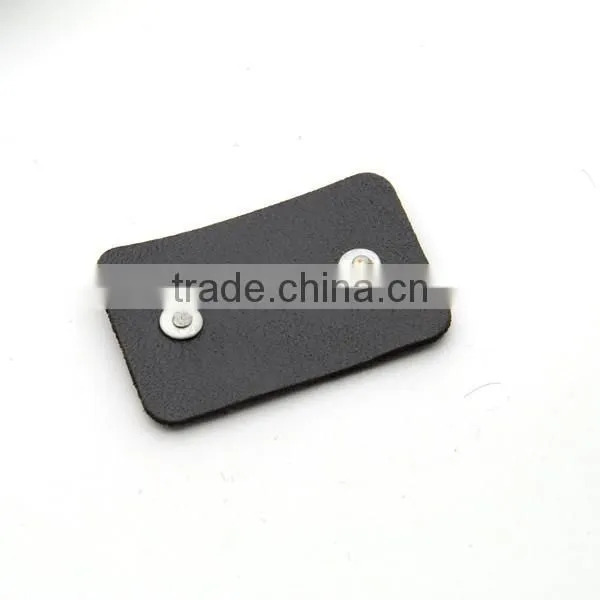 Black PU felt leather sew on patches with gold metal plates fashion clothing label for jeans/jacket PLB-008