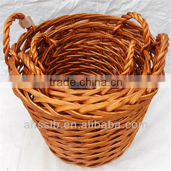 wicker garden planter