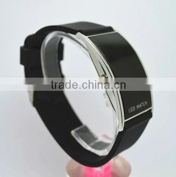 LED silicone watch for man with colorful silicone strap,red or blue led lights