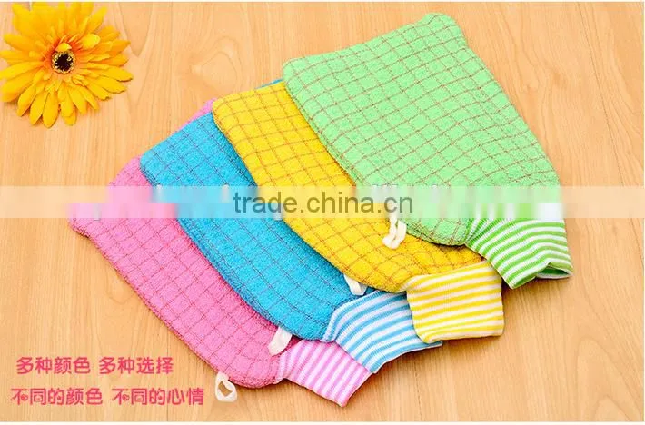 Morocco exfoliating scrub mitt