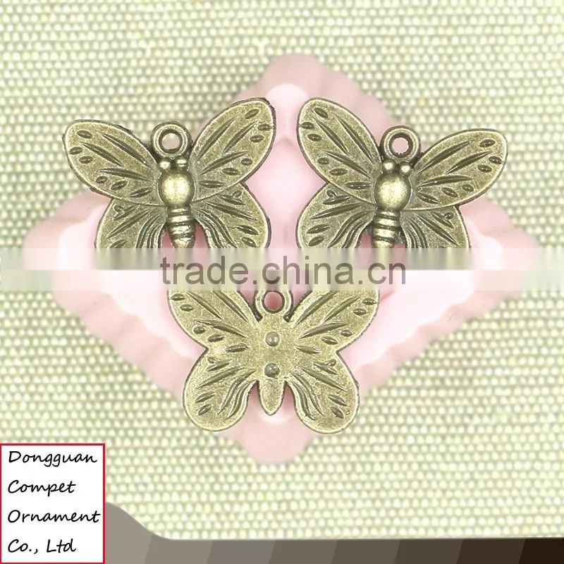 Wholesale diy jewelry retro manual zinc alloy insect butterfly pendant