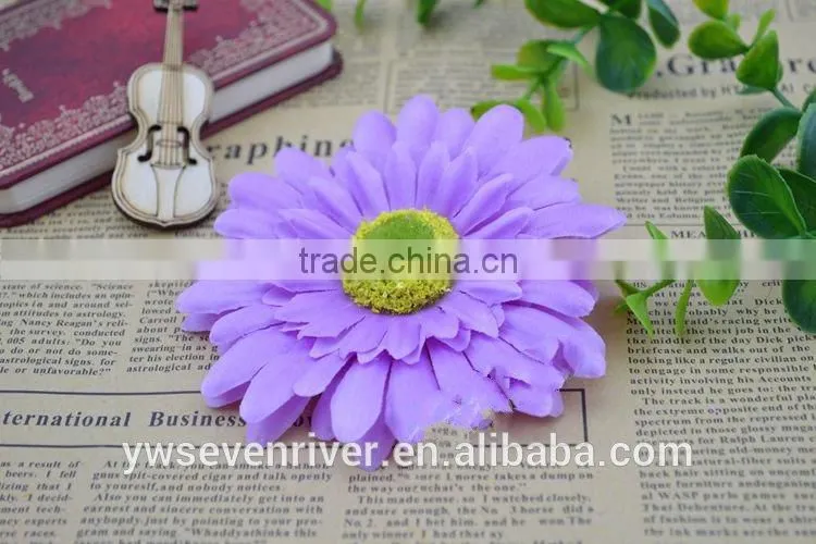 The simulation sunflowers African chrysanthemum sunflower with flowers, silk flowers floral hat that occupy the home decoration