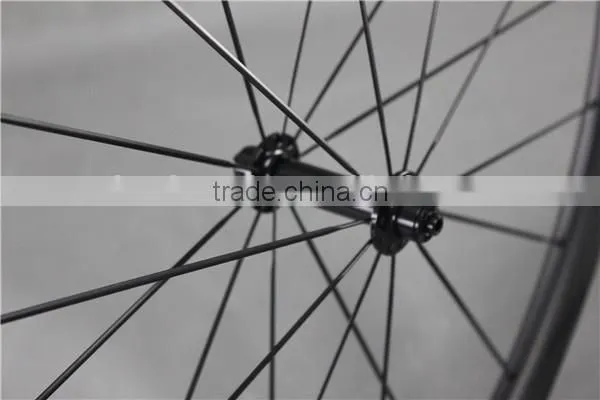 Powerway R13 hubs clincher wheelset 20/24 holes carbon road bike wheelset W40C