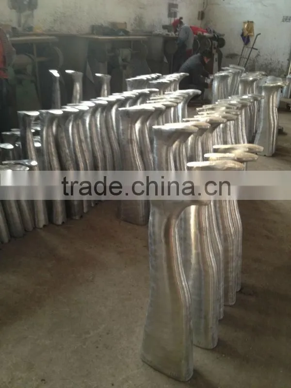 Aluminum last for chest wader