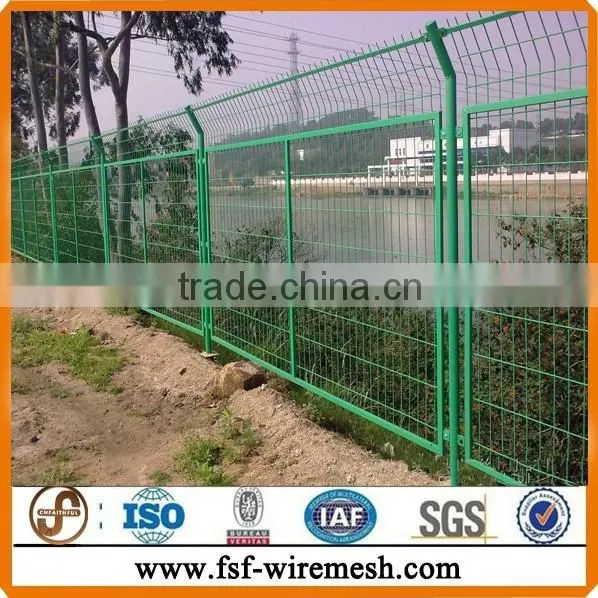 Hot sale low price razor barbed wire (manufacturer)