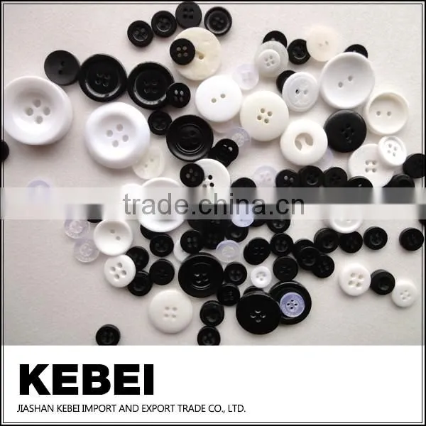 All types of buttons,wholesale craft buttons assorted plastic buttons for diy craft