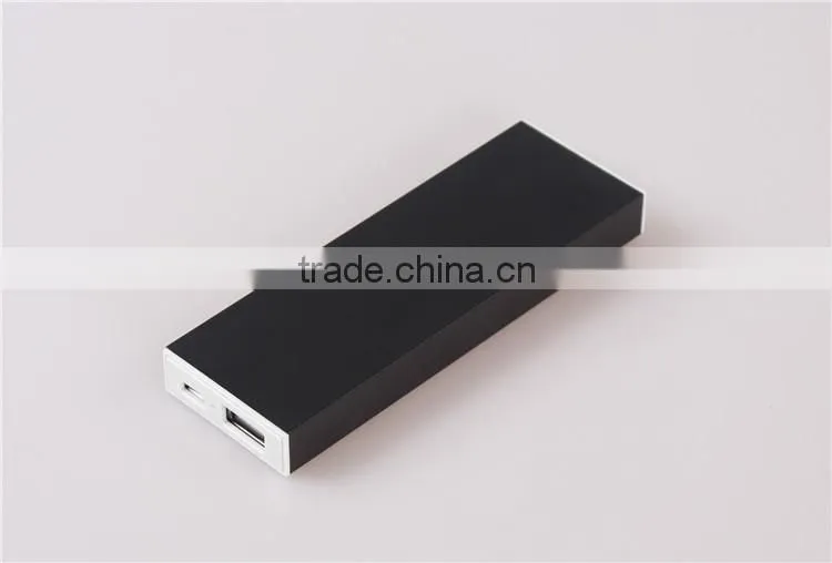 Aluminum portable polymer 2800mah smart phone power bank