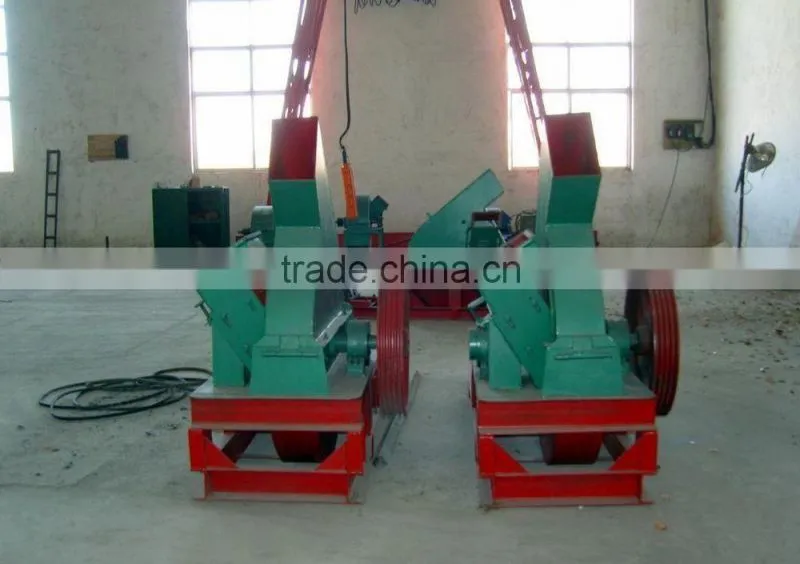 Durable wood chipper machine with long life