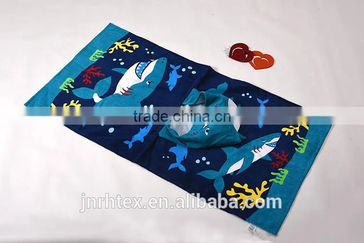 Alibaba Trade Assurance ring spun cotton screen printing terry cloth poncho hooded beach towel