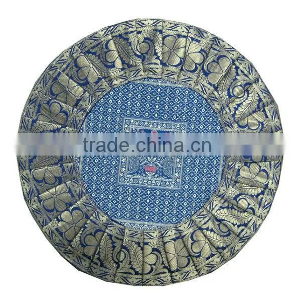 Throw Round Decor Cushion Covers , round jacquard cushion