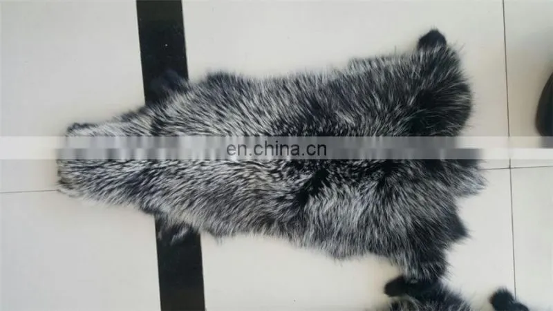 High quality genuine Raccoon fur skin for coat /garment