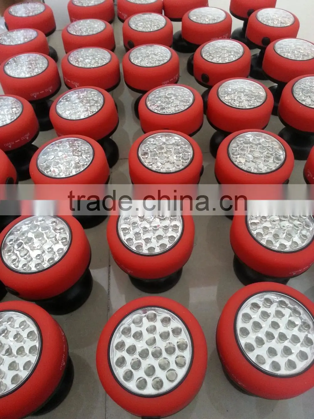 360 Degree Rotatable 24 LED Work Light with magnetic base