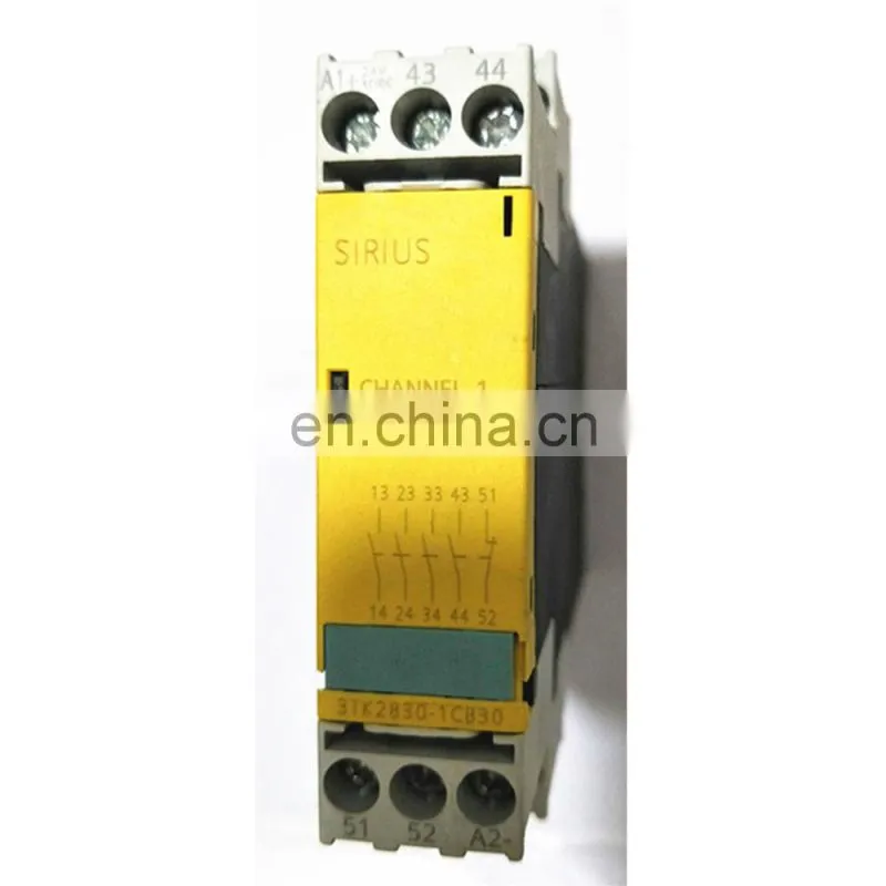6ES7322-5HF00-0AB0 PLC programmable logic controller Analog output module(8 byte,relay,5A,