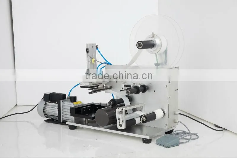 MT-60 semi-automatic applicator for bottles