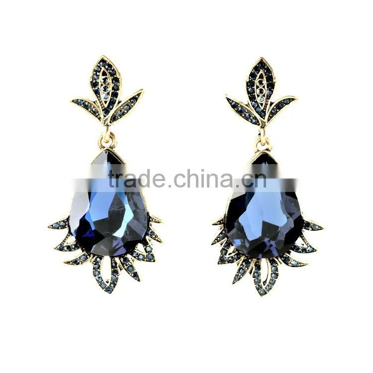 Waterdroplet mixcolor leaf shape vintage vintage earrings earrings