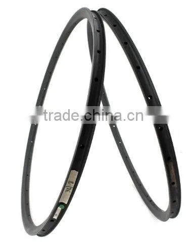 Hot sale light carbon clincher rims 26er mtb bike rims (Front 20H, Rear 24H)