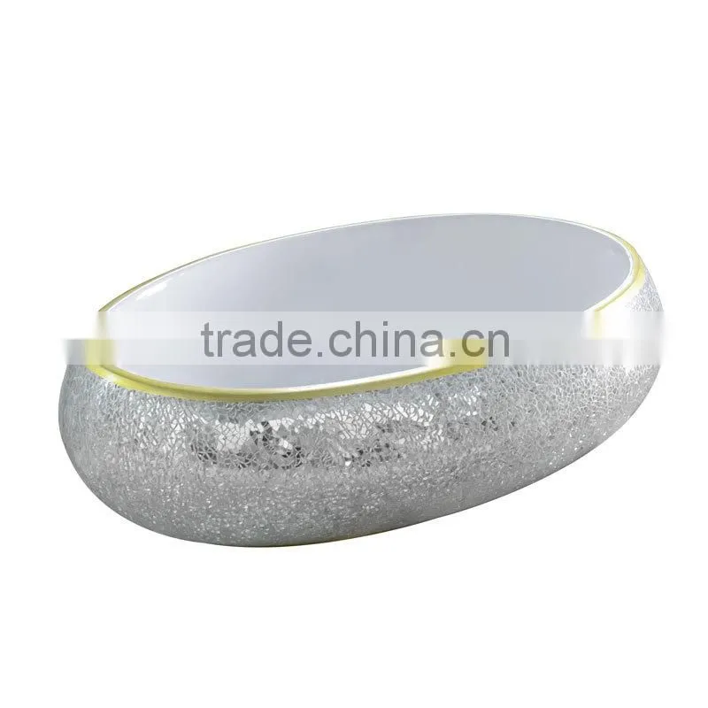 Design new innovative products 2015 paste glass gold toilet