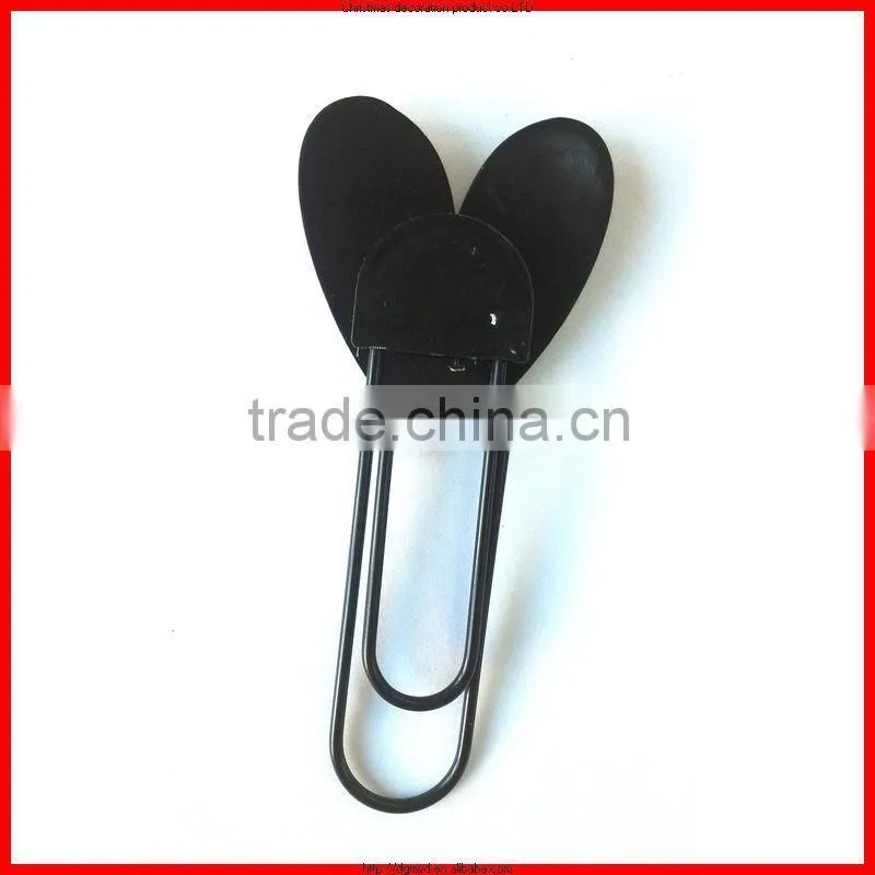 China Non-toxic metal paper clips Cutom Logo PVC Head Paper Clip For school