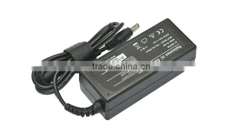 2016 hot selling travel laptop ac adapter plug for toshiba