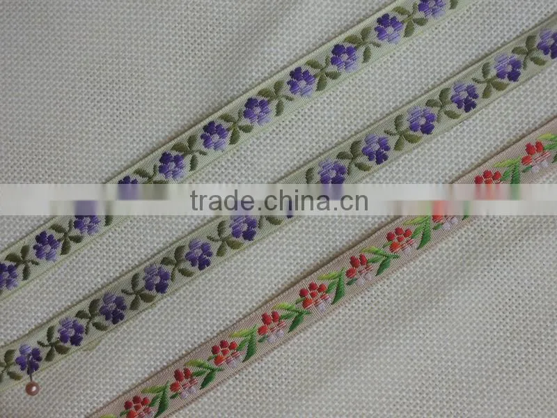 Narrow embroidery fabric ribbons for garment accessories