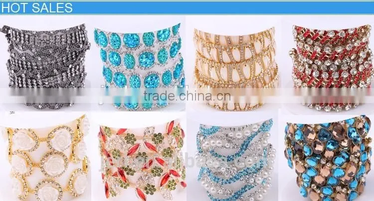 Well-selling Products Waistband Garment Buckle with Rhinestones in China