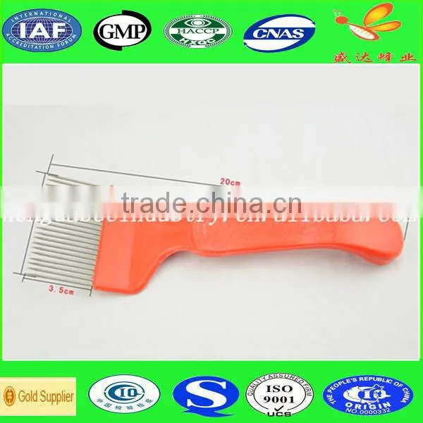 bee fork beekeeping tool