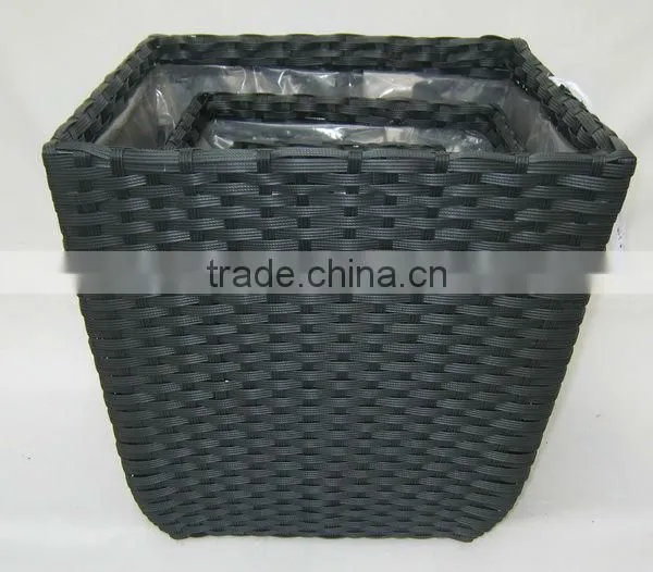 square dark brown pe wicker planter with pvc linner
