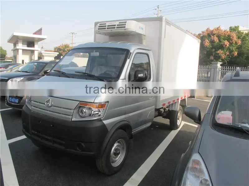 2ton gasoline small refrigerated van