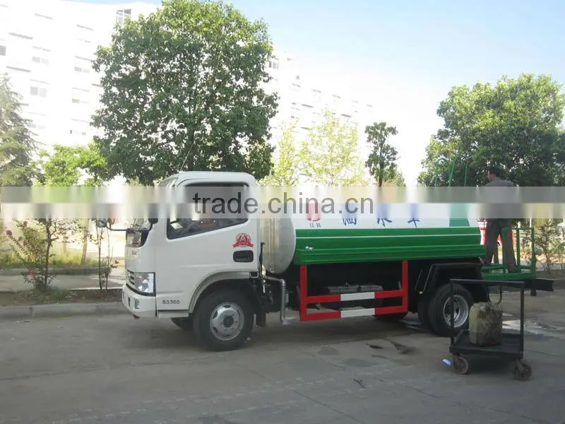 2-3m3 DongFeng small water tanker truck