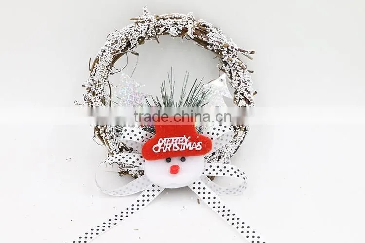 Xmas Decoration Gifts Indoor Wooden Hanging Ornament Felt Snowman Pine Christmas Garland Wholesale Suppliers