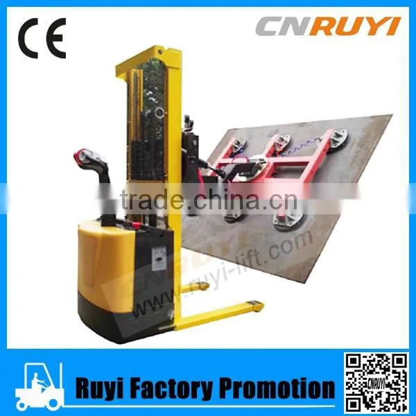 Metal sheet vacuum lifter