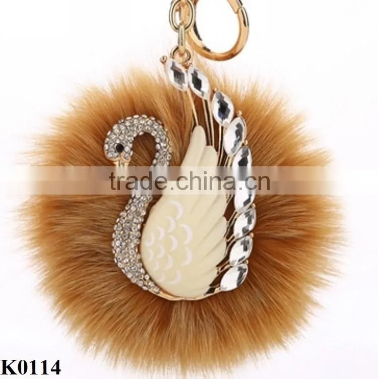 Hot Luxury Car Rhinestone Fox Fur Ball Key Chain women's car keychain plush fur ball swan keychain charm colored key chain K0114