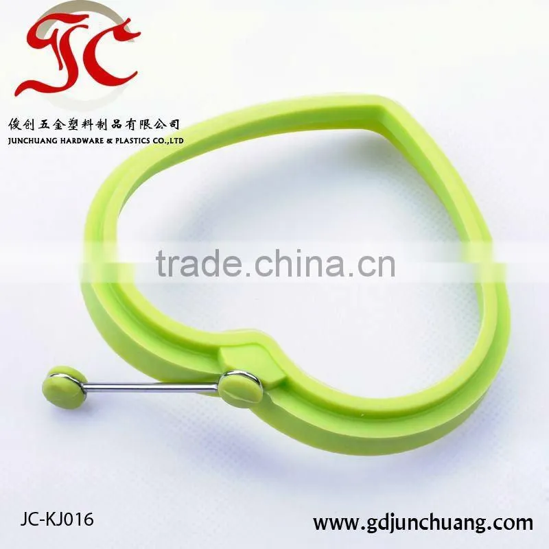 Green soft silicone heart shape pancake egg ring