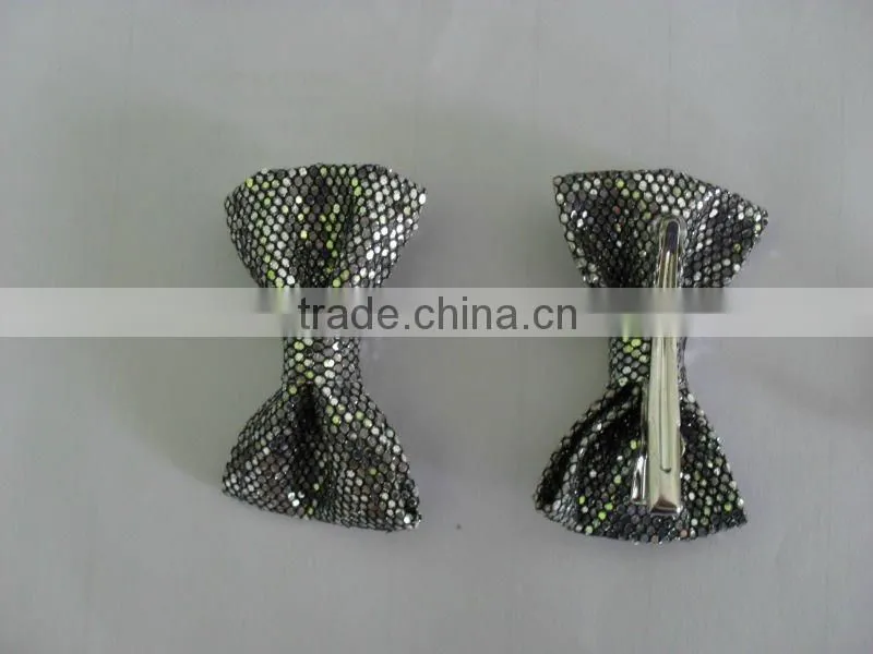 Bow Brooch Flower