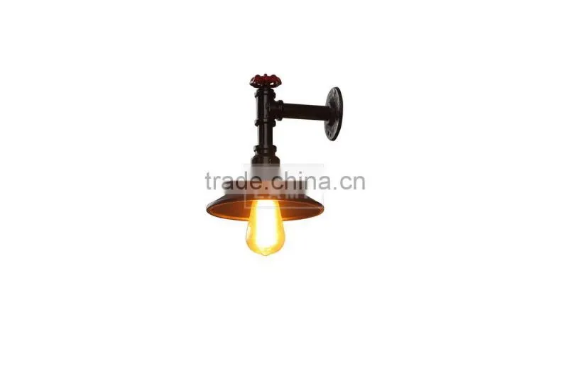 Industrial Metal Water Pipe Wall Light Edison Bulb Style Wall Bracket Wall Lamp for Cabinet