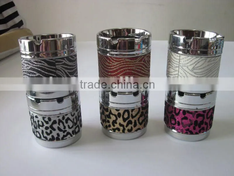 2012 new style metal ashtray