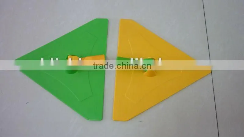 Microfiber Triangle Mop