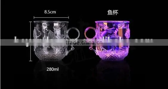 2016super deal Creative flash luminescence induction octagonal glow cup luminous cup for celebration club bars free shipping
