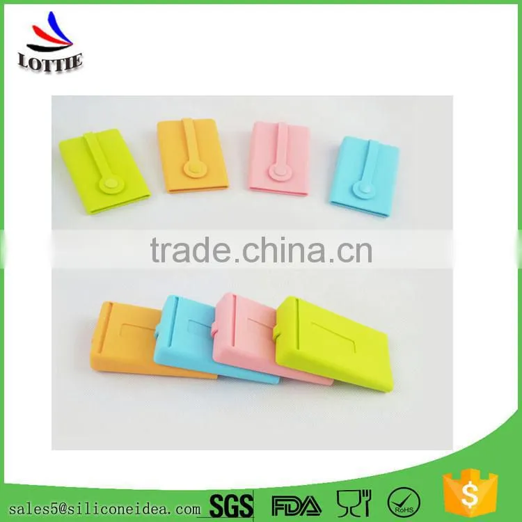 High quality Promotional Portable silicone key bag Flexible Silicone Card Case fashion key holder wallet