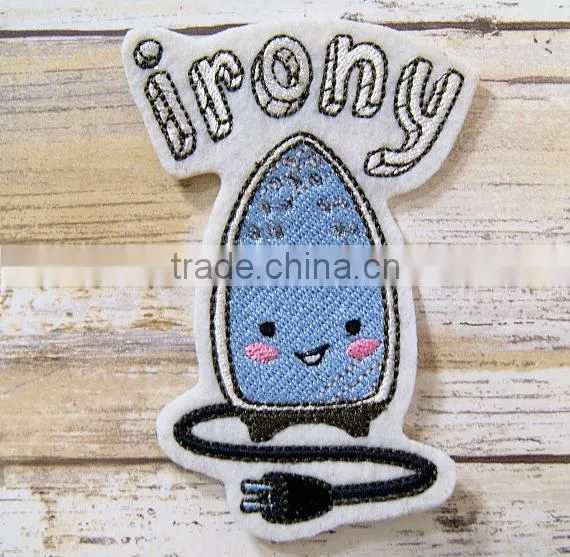 Custom high quality embroidered small patch for clothes embroidery patch made in china choose size/color